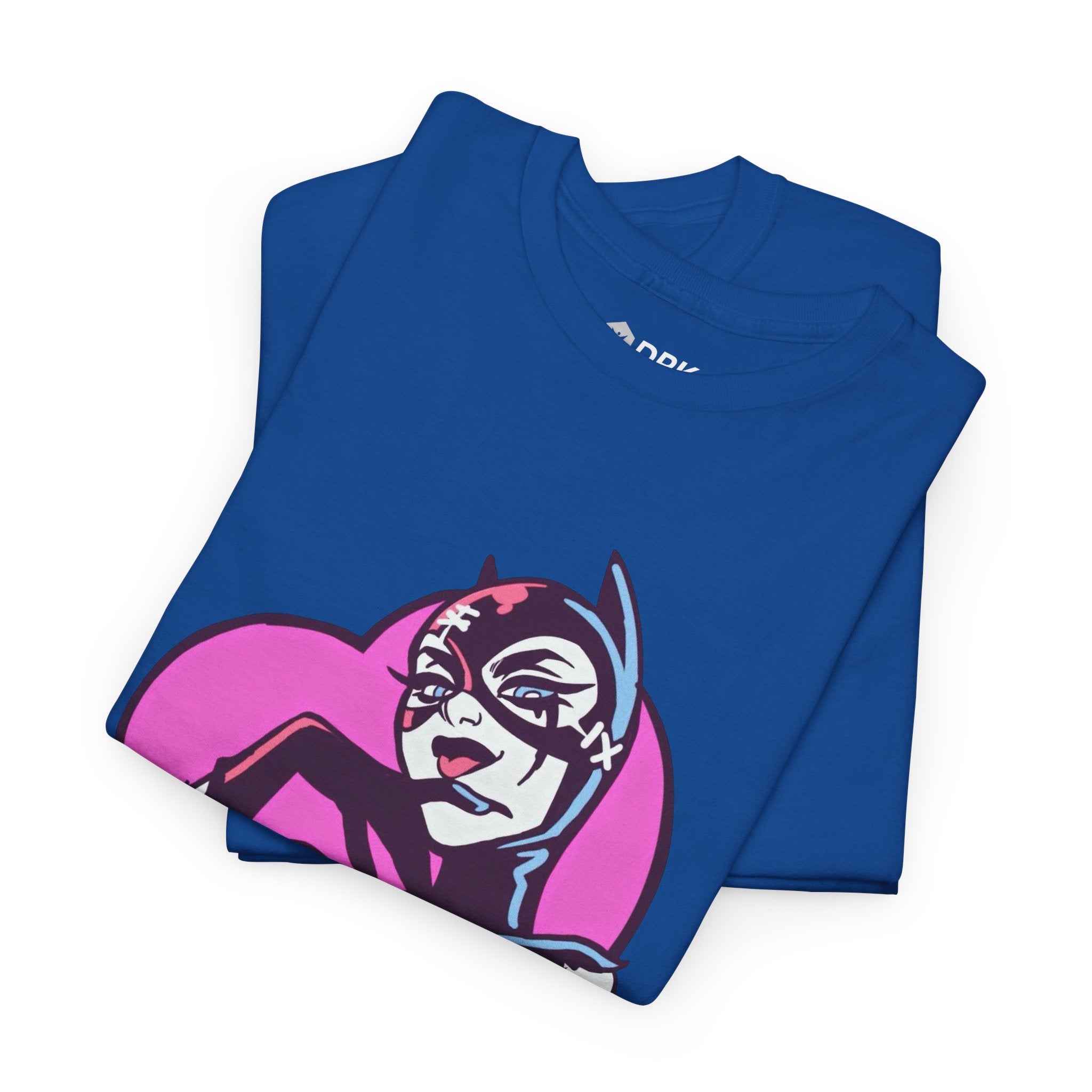 Catwoman Neon Heart Retro Comic T-Shirt — Catwoman Anti-Hero Tee