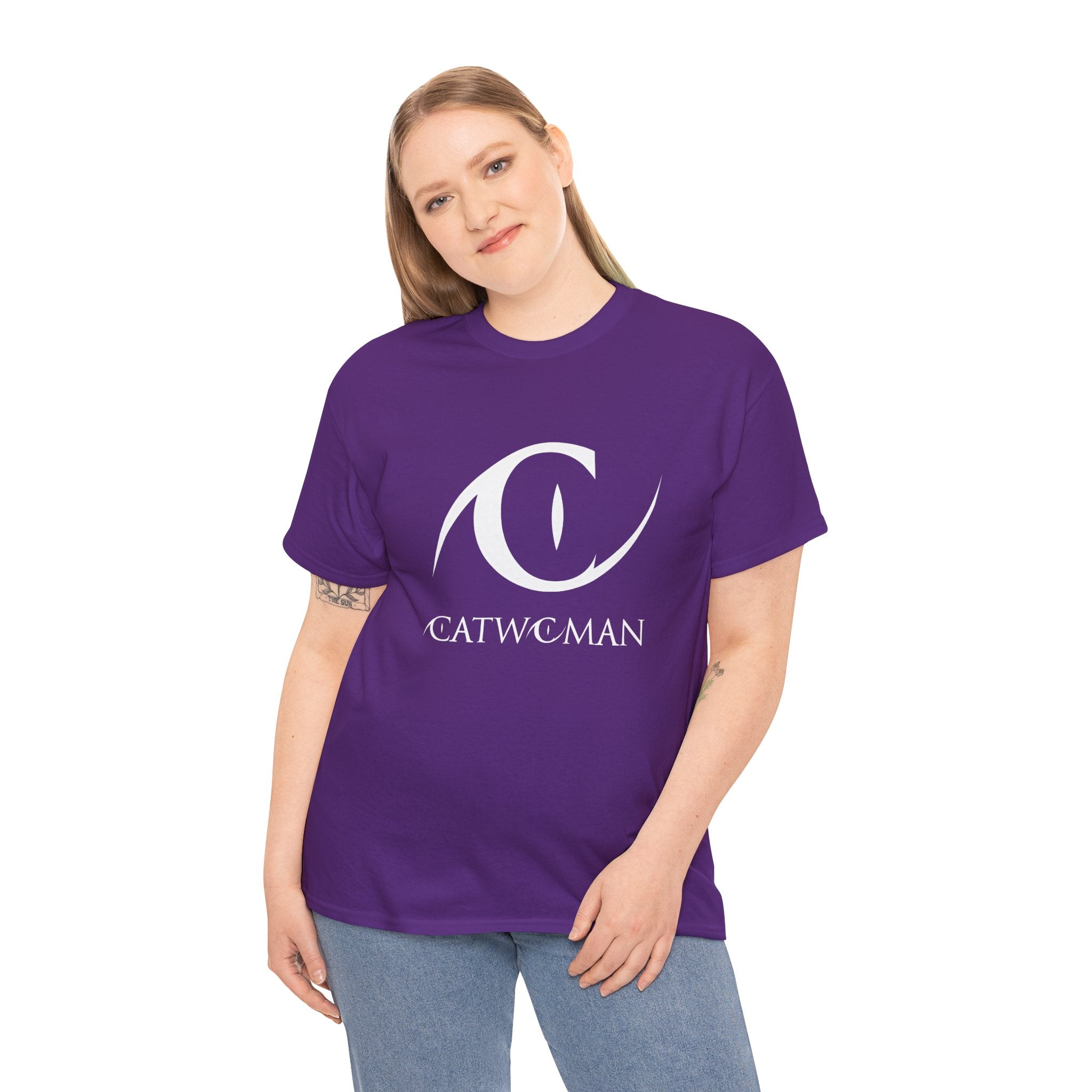 Catwoman T-Shirt – Bold Eye Graphic | DC Comics Stylish Tee