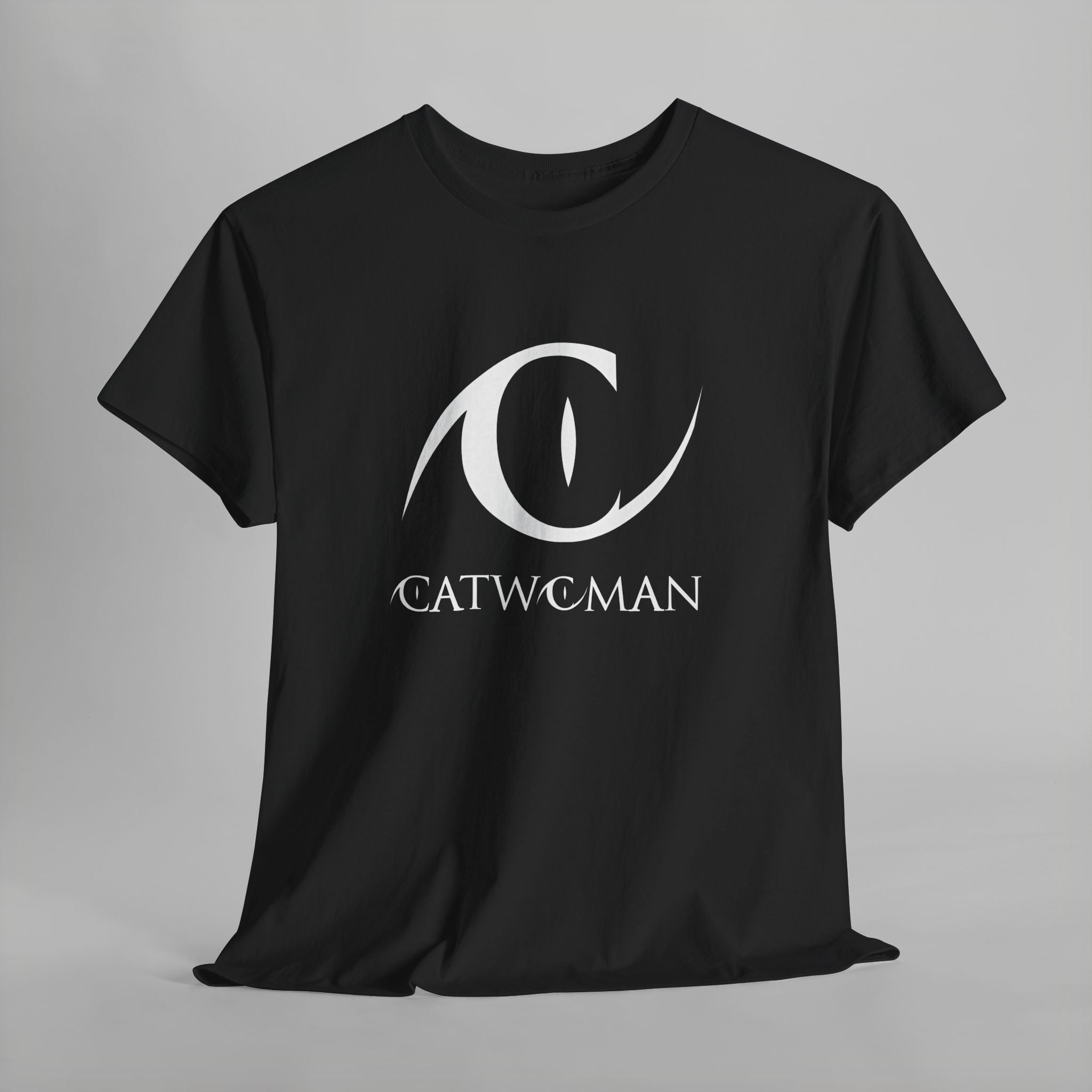 Catwoman T-Shirt – Bold Eye Graphic | DC Comics Stylish Tee