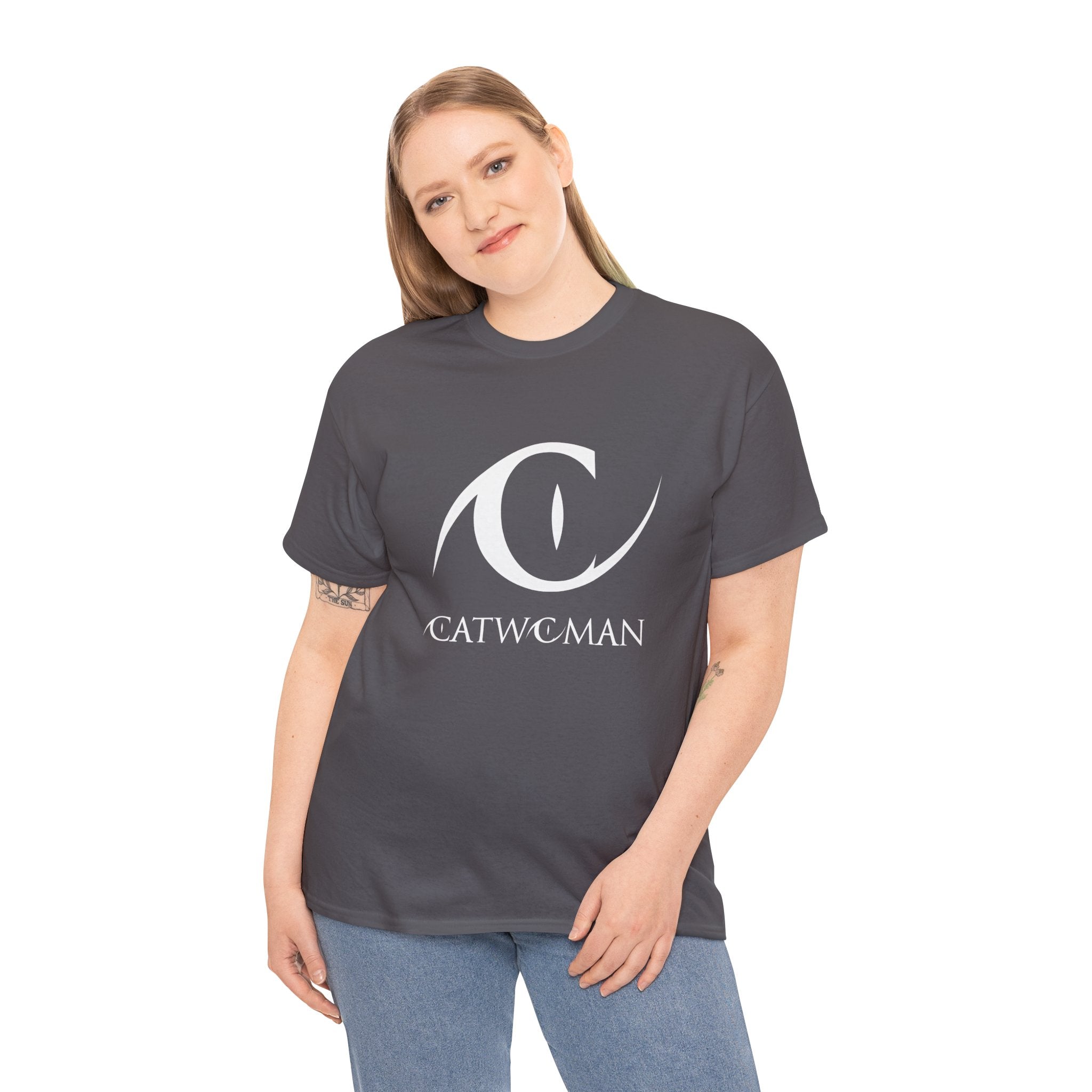 Catwoman T-Shirt – Bold Eye Graphic | DC Comics Stylish Tee