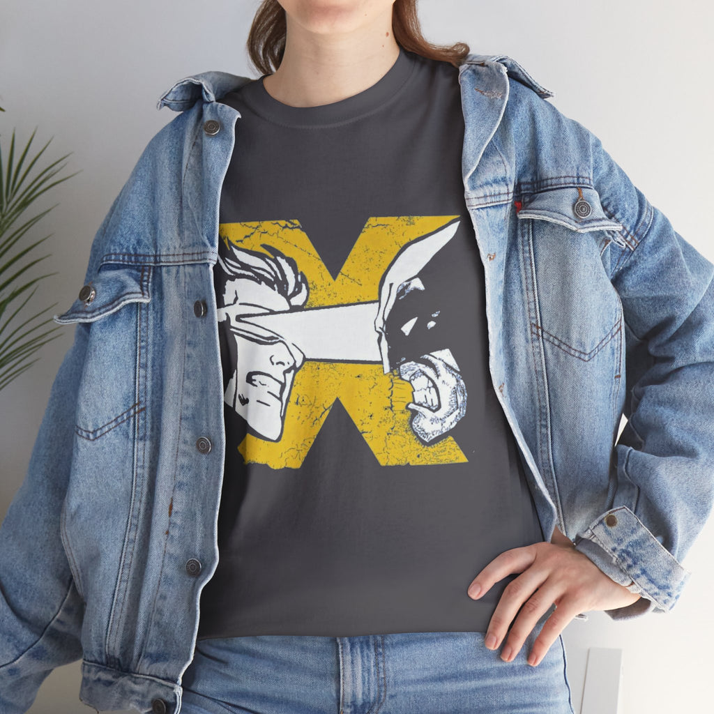 Wolverine vs Cyclops Vintage Graphic Tee — X‑Men Fan Shirt