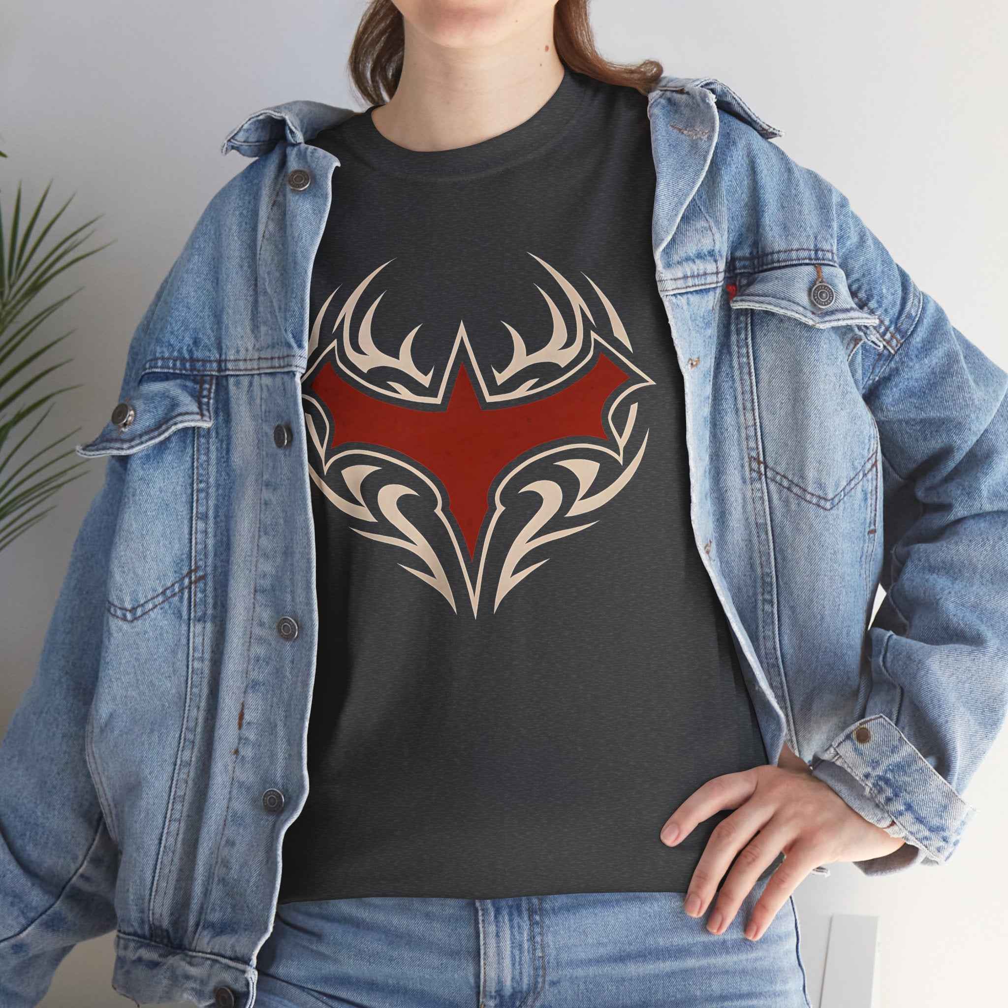 Tribal Batman Red Bat-Symbol Unisex Graphic T-Shirt