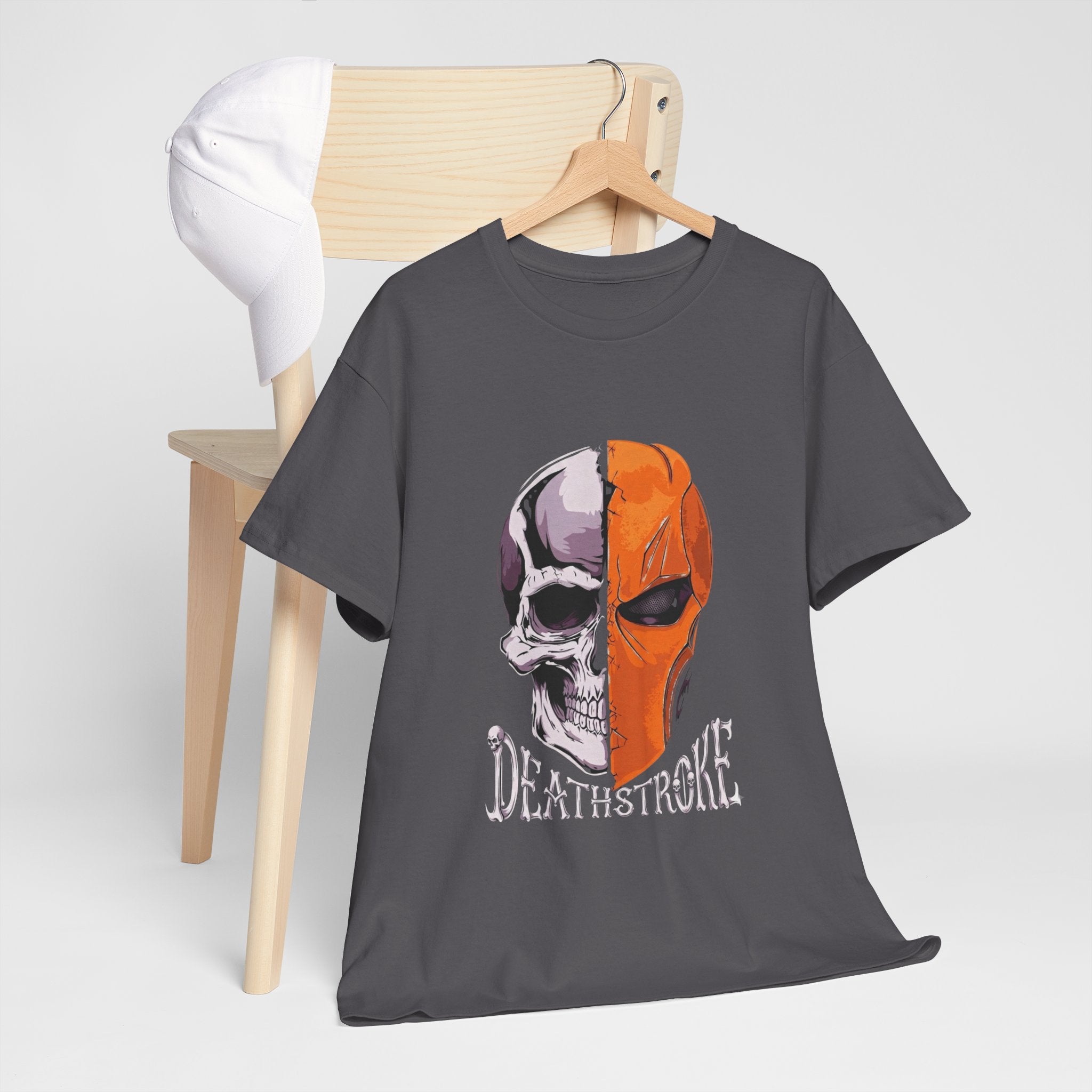 DC Deathstroke Skull Graphic T-Shirt — Slade Wilson Half-Mask Tee