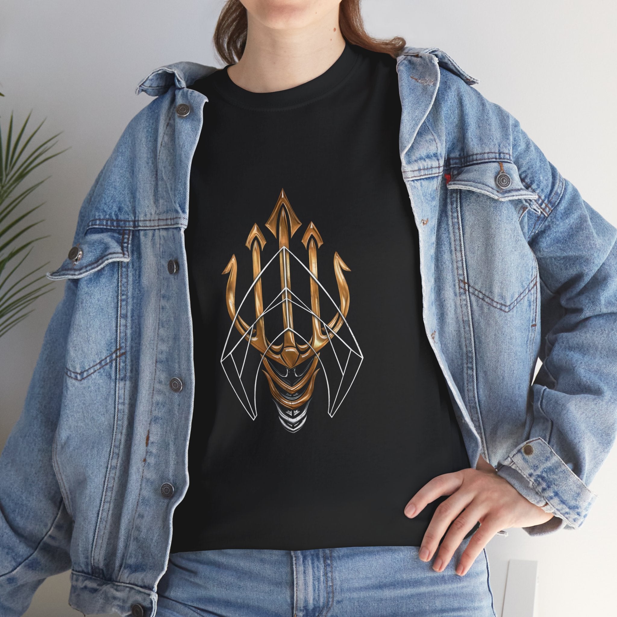 Gold Aquaman Trident Graphic Tee – Jason Momoa Aquaman Logo T-Shirt