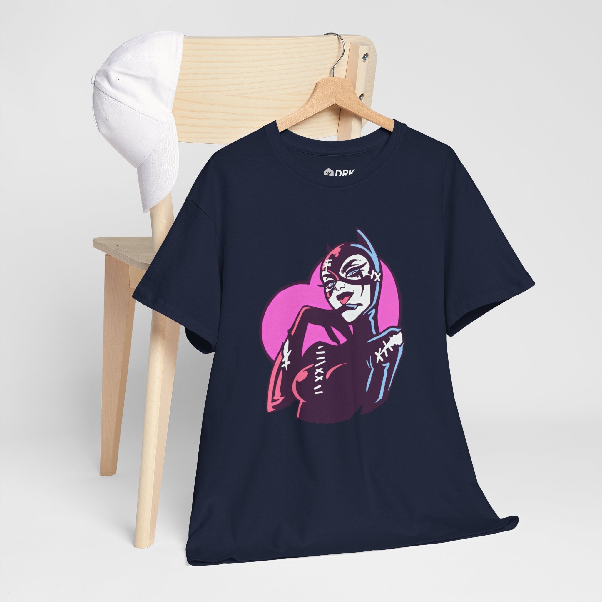 Catwoman Neon Heart Retro Comic T-Shirt — Catwoman Anti-Hero Tee