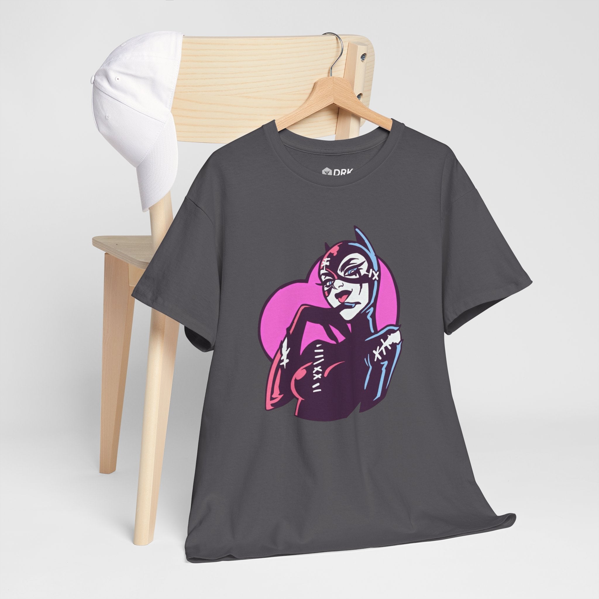 Catwoman Neon Heart Retro Comic T-Shirt — Catwoman Anti-Hero Tee