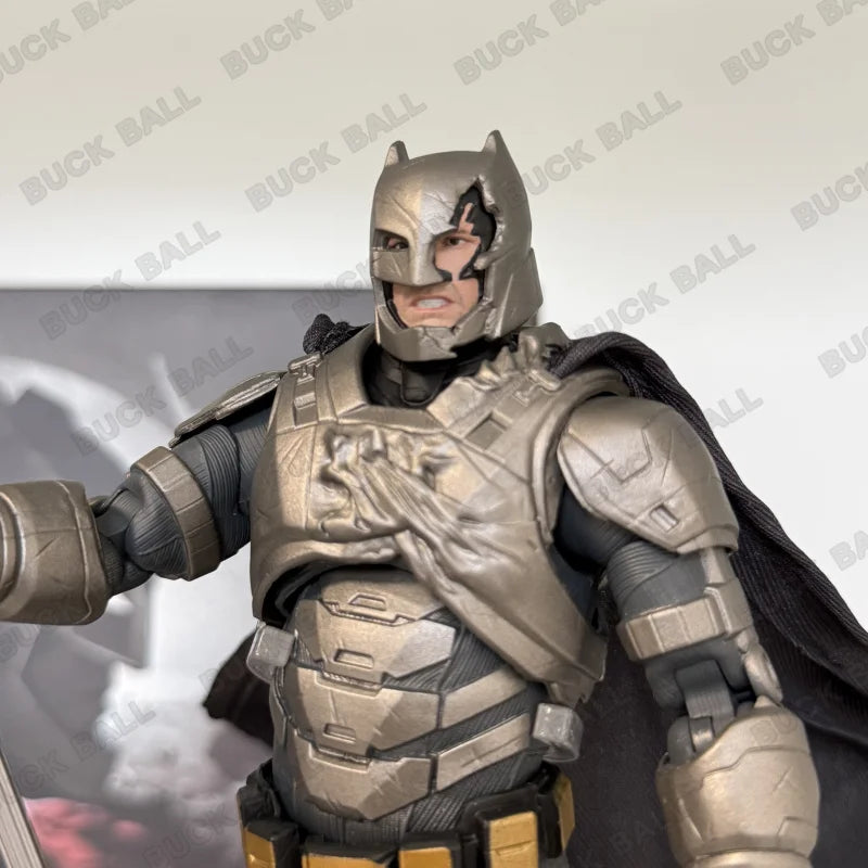Batman vs. Superman: Dawn of Justice 1/9 Scale Armored Bat-Suit & Superman Collectible Action Figure Set