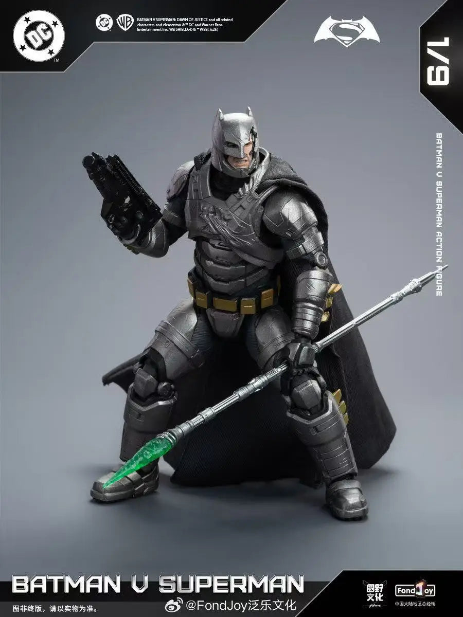 Batman vs. Superman: Dawn of Justice 1/9 Scale Armored Bat-Suit & Superman Collectible Action Figure Set